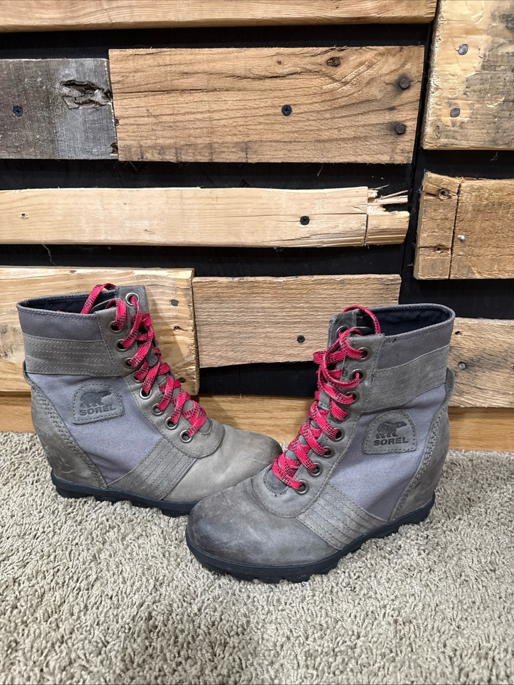 Sorel Lexie Gray Leather Canvas Heeled Lace Up Wedge Boots Snow
Winter Women’s 7
